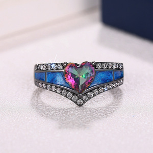 Anello Vintage con Design Barocco a Cuore Colorato per Donne - Product Image 4