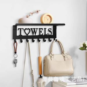 ราวแขวนผ้าและกุญแจแบบเหล็กดัด 3 แถว สไตล์ยุโรปเหนือ อเนกประสงค์ สำหรับแขวนเสื้อผ้าและของใช้ต่างๆ - Product Image 3