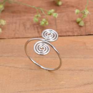 Bague spirale en argent 925, bague délicate, motif cercle tourbillonnant, minimaliste, épaisse, style bohème, luxe, cadeau pour mariage ou fête - Product Image 1