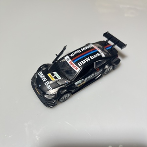 سيارة لعبة صغيرة الحجم متينة ومقاومة للسقوط، تعليمية للأطفال، تعمل بالتحكم عن بعد، مصنوعة من سبائك التيتانيوم. - Product Image 5