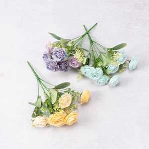 Ramo de Flores de Loto Artificiales de Lujo con 7 Cabezas de Tela de Seda para Decoración de Dormitorios, Exhibición en Interiores, Decoración de Bodas y Artículos de Decoración Suave - Product Image 2