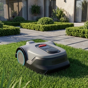 Tondeuses à gazon robotisées industrielles Kesen ODM, autopropulsées, sans fil, à batterie, avec bac de ramassage, gestion multi-zones, GPS, antivol - Product Image 1