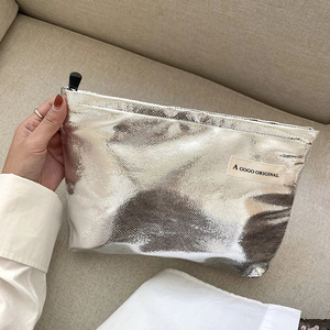 Thanh Lịch Cao Quý Vàng Bạc Bóng Serpentine Ly Hợp Minaudiere Túi PU Trang Điểm Túi Dây Kéo Du Lịch Mỹ Phẩm Túi Trường Hợp Đối Với Phụ Nữ - Product Image 1