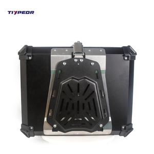TIYPEOR <span class=keywords><strong>80L</strong></span> Boîte de rangement pour bagages de moto en alliage noir gaufré, montage sur le dessus, modifiée, étanche à l'humidité, spécifique aux voyages, rapide - Product Image 4