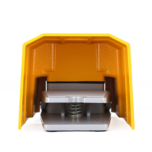 Pédale de commande industrielle pour machine à souder - Product Image 4