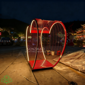 Senzhao Nouvelle mode, éclairage LED décoratif extérieur en forme de cœur, lampes à motif paysager en acier inoxydable - Product Image 2