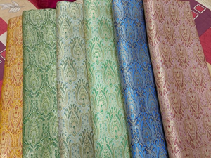 Tissu jacquard brodé ethnique - Product Image 3