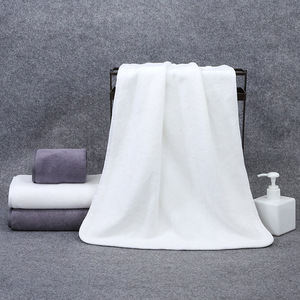 Ensemble de serviettes de beauté en microfibre U-Life 35x75 cm 40x80 cm pour massage facial, usage en salon, blanc - Product Image 4