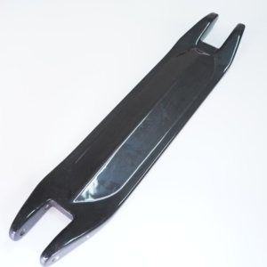 Longboard en fibre de carbone véritable 3K ultra-léger avec haute résistance et flexibilité pour la descente et le cruising - Product Image 4