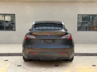 Tesla Model Y 2021 importée, version Standard, propulsion arrière, transmission automatique, cuir, toit ouvrant, conduite à gauche