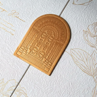 Boîte cadeau rigide à double porte magnétique personnalisée avec poignée, estampage à chaud or et pelliculage mat pour emballage de bonbons de mariage