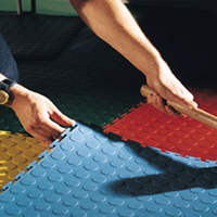 Azulejos de Pvc antideslizantes e impermeables para suelo de garaje, resistentes al aceite, fácil de limpiar