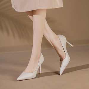 6682-A1 Pointed Toe Stiletto Heel Pumps High Heel 5cm-8cm Leather Lining <b>Rubber</b> Outsole Office Shoes Comfort Gold <b>Edge</b> Trim - Product Image 4