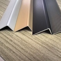 Profilé de seuil en alliage d'aluminium à grain de bois en forme de T, bande de finition de carrelage à joint plat encastré, fixation par clipser (Nouveau style chinois) 6063-T5