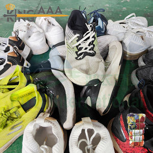 Scarpe da uomo sportive originali di marca Guangzhou Factory scarpe usate negozio di buona qualità - Product Image 5