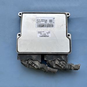 Tablero de ordenador de motor Santafe de desmontaje de coche de <span class=keywords><strong>segunda</strong></span> <span class=keywords><strong>mano</strong></span> Santa Fe Veracruz Borrego EQUUS Sonata ECU 39112-3CMC0 L01 ECM MT86 - Product Image 3