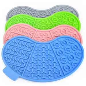 Best Selling Multifunction Pet Supplies Trending Products 2024 New Arrivals Ideas Pet Licking Pad Silicone Dog Lick Mat