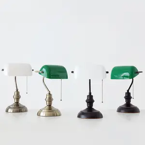 Retro Industrial Classical E26 E27 Banker Table Lamp Green Glass Lampshade Cover With Pull Switch Desk Lights For Bedroom Study