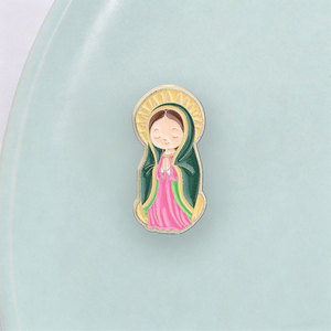 Pin Enamel Bergaya Kartun Bunda Maria Guadalupe, Bros Tangan Berdoa, Hadiah untuk Penggemar Religius dan Kolektor - Product Image 3