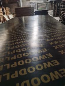 Madera Contrachapada Recubierta con Película Anticorrosiva y Resistente al Desgaste de 12-18 mm, en Oferta, para Encofrados de Construcción - Product Image 2