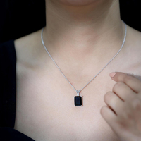 Collar Solitario con Diamante Cultivado en Laboratorio, Cadena Ajustable, Joyería Minimalista para un Lujo Discreto Diario y para Combinar en Capas