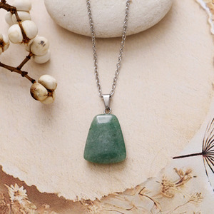 Collier avec pendentif géométrique en pierre naturelle, en acier inoxydable, bijoux à la mode pour femmes, forme de goutte d'eau, couleur verte - Product Image 3