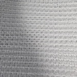 Rete Ombreggiante in HDPE Bianco Stabilizzato ai Raggi UV, 30~90% di Ombreggiatura, Rotolo Rettangolare per Protezione Agricola e Serre - Product Image 1