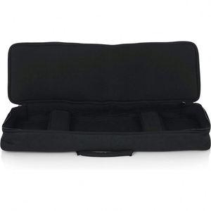 Échantillon gratuit : Housse de clavier rembourrée avec 6 mm de coton, sangle d'épaule réglable et poche de rangement - Product Image 1