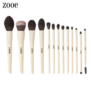 Chất Lượng Cao 13Pcs Biểu Tượng Tùy Chỉnh Gỗ Trang Điểm Bàn Chải Thiết Lập Đầy Đủ Của Mềm Lỏng Nền Tảng Blush Bóng Mắt Highlighter Bàn Chải Thiết Lập - Product Image 1