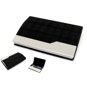 Tarjetero de Cuero PU Ecológico Hecho a Mano para Hombre OLIVIA de Primera Calidad con Protección RFID y Logotipo Personalizado - Product Image 4
