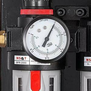 Nouveautés : <span class=keywords><strong>Machine</strong></span> automatique de fabrication de badges à bouton pneumatique pour badges personnalisés de 25 mm à 75 mm - Product Image 4