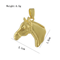 Breloques en cuivre mignonnes en gros, breloques DIY en forme d'étoile et de poivron garnies de zirconium pour bracelets et colliers