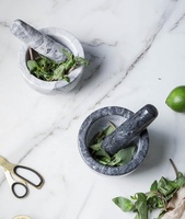 Handgemaakte zwarte marmeren knoflookpers, stenen marmeren vijzel en stamper, keukenaccessoires, fruit- en groentegereedschap, rond, natuurlijk