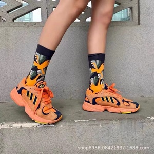 Nouvelles <span class=keywords><strong>chaussettes</strong></span> en coton C10 Bonne Maison, motif peinture à l'huile colorée, mi-hautes - Product Image 3