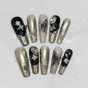 Alas de Luna Rosadas de Fantasía, Plateadas con Pequeños Diamantes, Perla Blanca Ojo de Gato, Uñas Postizas Hechas a Mano - Product Image 2