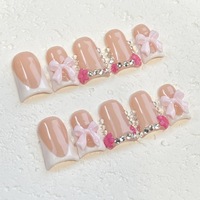 TSZS Luxury 10 pièces Faux ongles à presser en gel souple style français bec de canard, motif Spice Girl, fleur sculptée 3D et strass, en acrylique