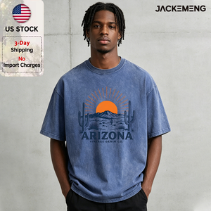 Camiseta Oversize Azul Marino con Estampado de Dos Grandes Cactus, Naranja, Sol y Montaña del Desierto, Estilo Retro Western Casual, Stock de EE. UU. al por Mayor - Product Image 1