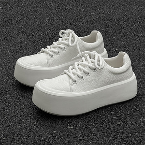 Zapatos Casuales de Cuero para Hombre, Color Blanco, de Alta Calidad, Estilo Italiano, Zapatillas Negras Simples, Transpirables, de Lujo - Product Image 1