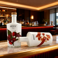 Bouteille de luxe en verre de liqueur de vin 750 ml ronde vide en verre blanc spiritueux de liqueur Gin Whisky Vodka Tequila bouteille avec couvercle en liège
