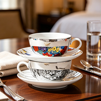 Hua Menglong – Ensemble Tasse et Soucoupe Classique Réutilisable et Durable de 250 ml, Écologique, en Céramique de Jingdezhen, Porcelaine Florale avec Poignée