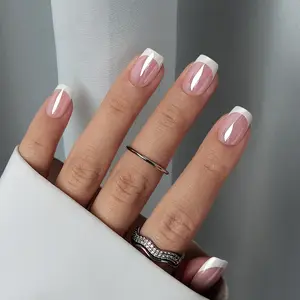 Uñas de gel suave cuadradas cortas personalizadas prensa al por mayor proveedor de uñas artificiales falsas de alta calidad punta francesa Prensa en uñas
