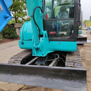 SK60SR kobelco มือสองเครื่องยนต์รถขุดตีนตะขาบไฮดรอลิคมือ7ตัน90% ใหม่สำหรับรายงานวิดีโอ - Product Image 3