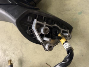 Rétroviseurs électriques d'origine en carbone turbo noir polaire ABS avant et arrière avec caméra BSM et LS pour MazdaCX50 2023-2025 - Product Image 5