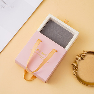 Estuche para Anillos Refinado |   Caja Deslizante con Asa de Cinta y Esponja |   Empaque para Pendientes - Product Image 5