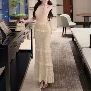 Elegante e Raffinato Nuovo Abito Estivo Stile Coreano con Volant, Vestito Aderente a Vita Alta con Collo Tondo e Gonna Lunga in Maglia - Product Image 6