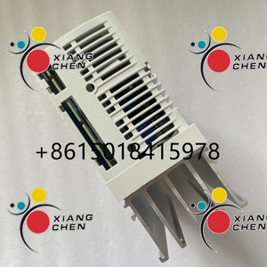 Original New 8200075KW1PH LENZE - E82EV751K2C Frequency Converter - Product Image 3