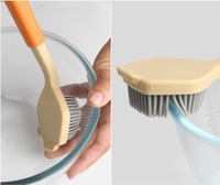 Brosse à vaisselle multifonctionnelle 2-en-1 en silicone pour nettoyage en profondeur, avec manche long antidérapant et pointe grattoir anti-rayures pour la cuisine