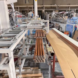 भोजन होटल बेडरूम सजावट के लिए उच्च गुणवत्ता वाले <span class=keywords><strong>pvc</strong></span> फ्लैटेड दीवार पैनल वाटरप्रूफ फायरप्रूफ - Product Image 4