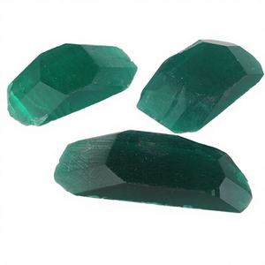 Esmeralda de Zambia Creada en Laboratorio Sin Pulir, Gema Verde en Bruto con Efecto de Juego de Color/Fuego para Joyería - Product Image 2