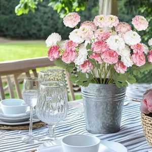 Peonías de Seda de Alta Gama al por Mayor, 3 Cabezas, Realistas, Flor Grande, Hechas a Mano, Rojas y Blancas, para el Día de la Madre y Navidad - Product Image 3